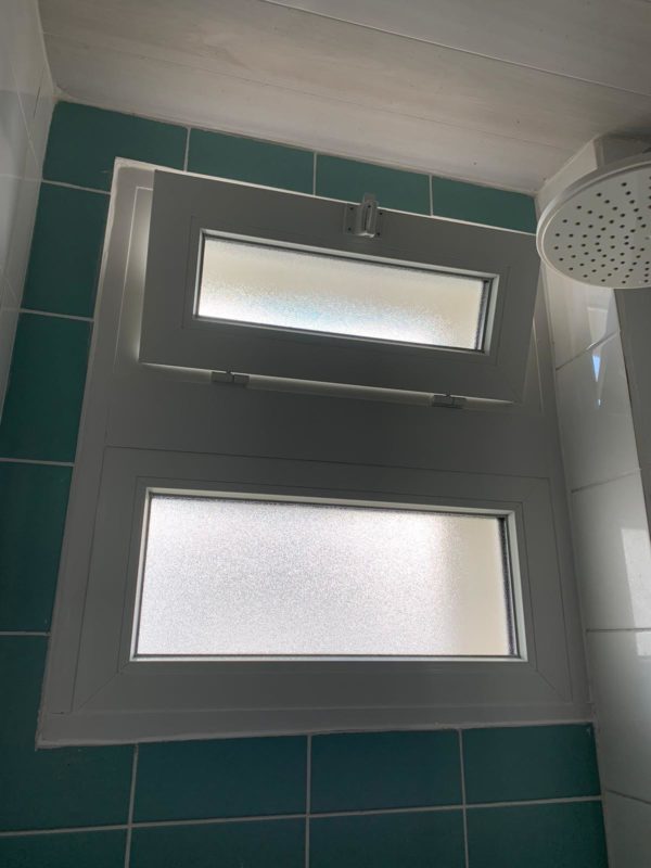 Fenêtre Soufflet PVC Blanche Cornebarrieu