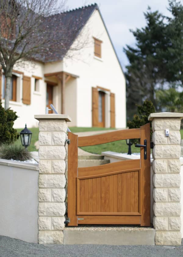PORTAIL PVC 10